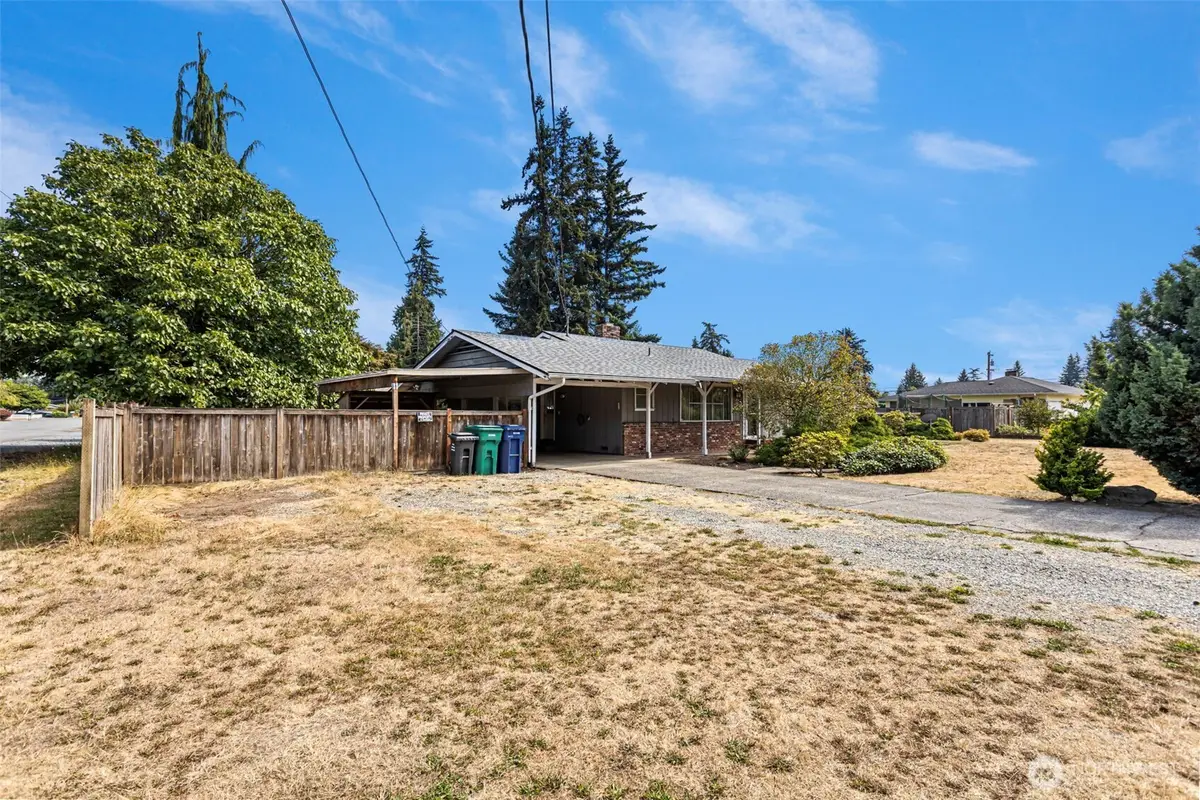 8821 52nd Drive Ne, Marysville, WA 98270 - #1