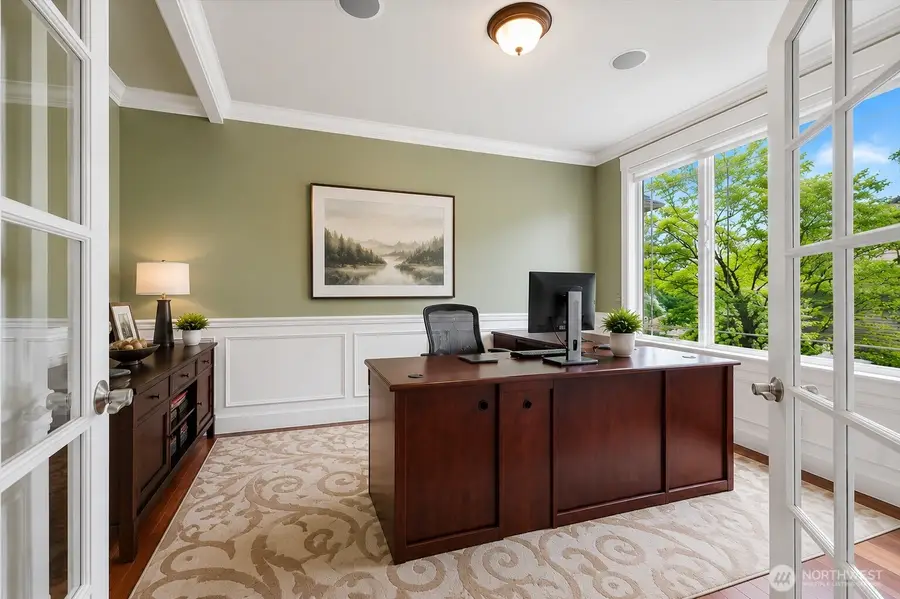 24121 NE 1st Place, Sammamish, WA 98074 - #3