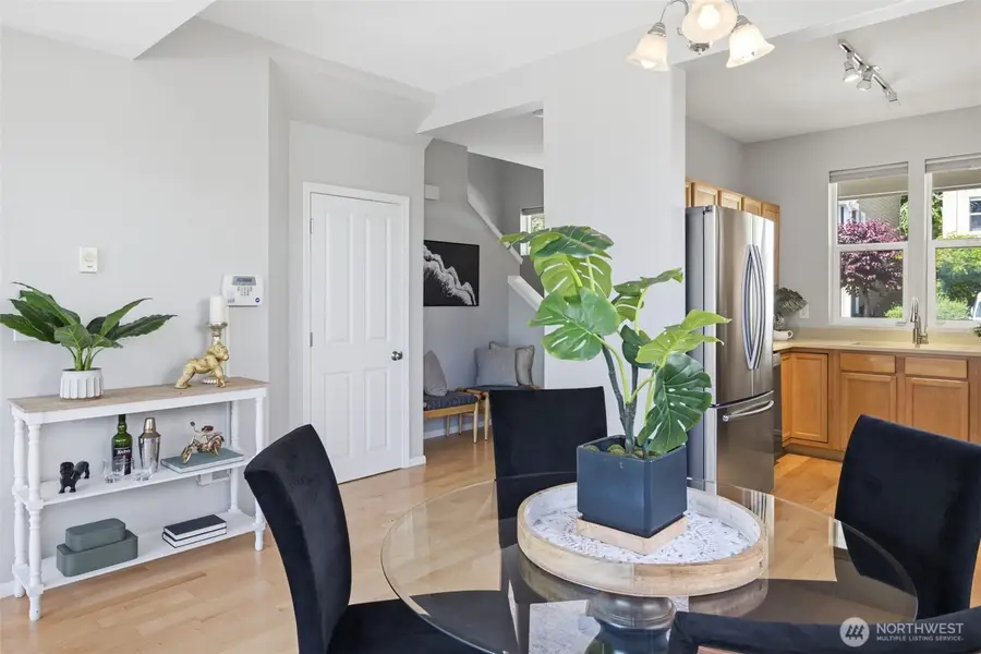 7624 39th Avenue S, Seattle, WA 98118 - #2