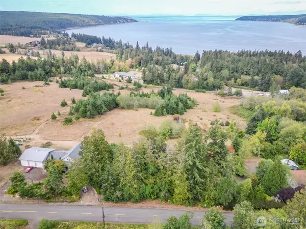 9999 Old Gardiner Road, Sequim, WA 98382