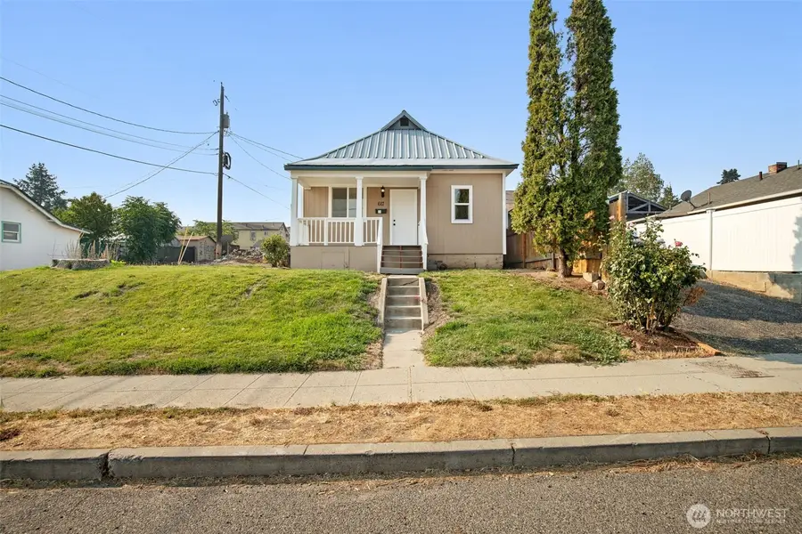 617 3rd Street, Wenatchee, WA 98801 - #3
