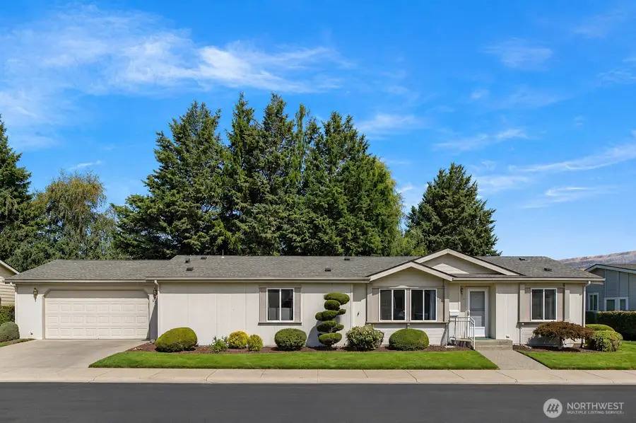520 Sunday Drive, East Wenatchee, WA 98802 - #2