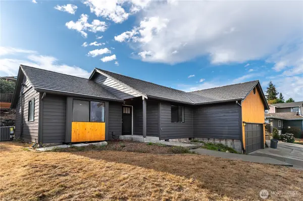 3624 Nassau Avenue Ne, Tacoma, WA 98422