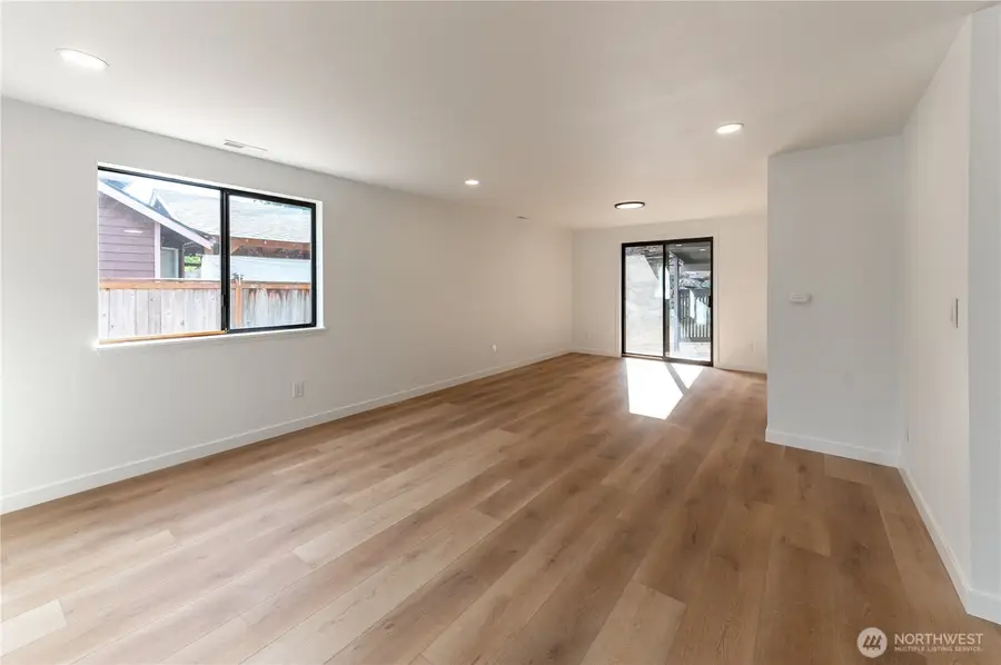 3624 Nassau Avenue Ne, Tacoma, WA 98422 - #2