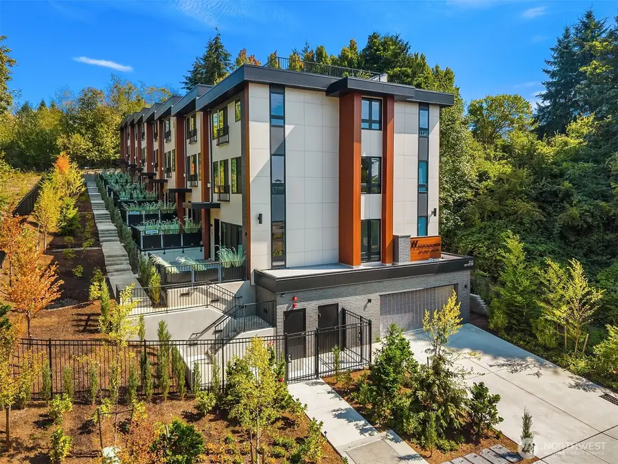 286 118th Avenue Se, Bellevue, WA 98005 - #2