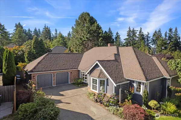 5816 Chennault Beach Drive, Mukilteo, WA 98275