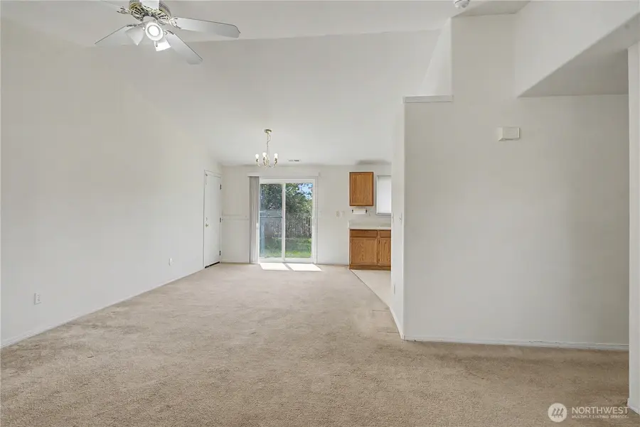 1116 E Hayden, Moses Lake, WA 98837 - #2