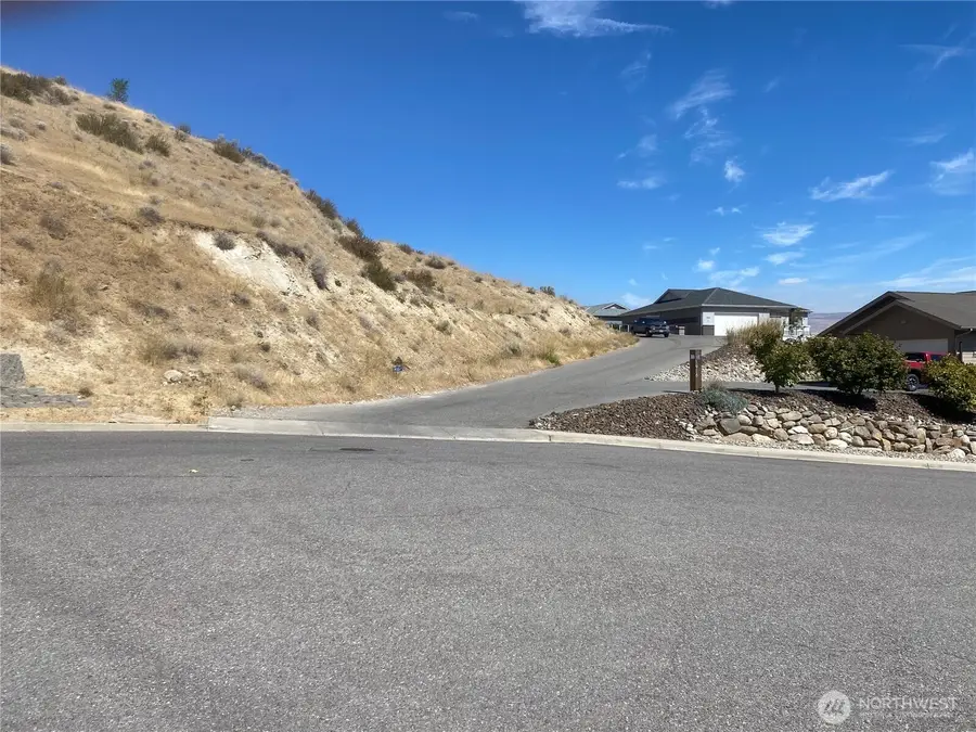 1936 Dorner Place, Wenatchee, WA 98801 - #2