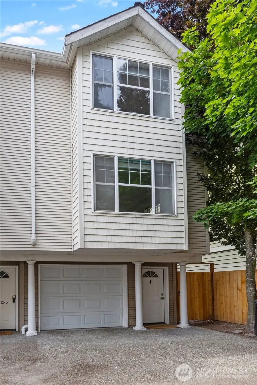 13716 Midvale Avenue N #C, Seattle, WA 98133 - #2