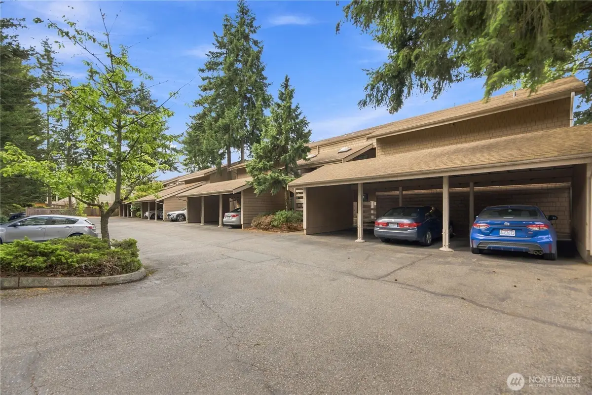 717 122nd Avenue Ne #B2, Bellevue, WA 98005 - #1