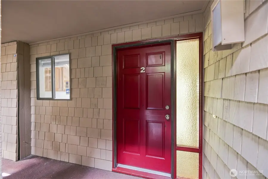 717 122nd Avenue Ne #B2, Bellevue, WA 98005 - #2