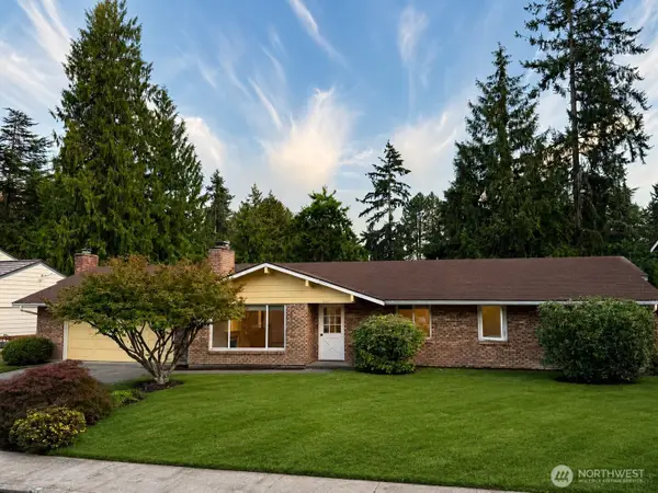 17421 NE 11th Street, Bellevue, WA 98008