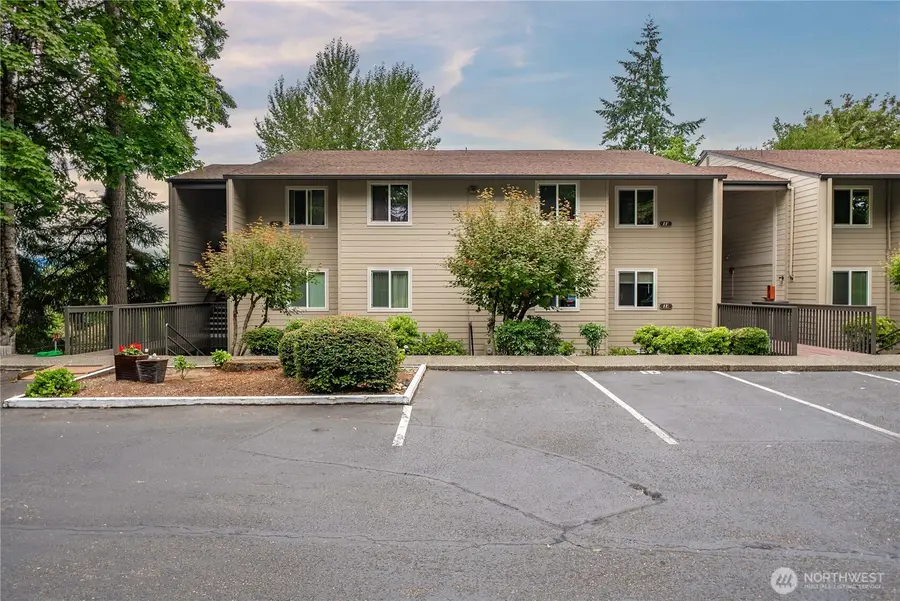 303 Kenyon Street Nw #2A, Olympia, WA 98502 - #3