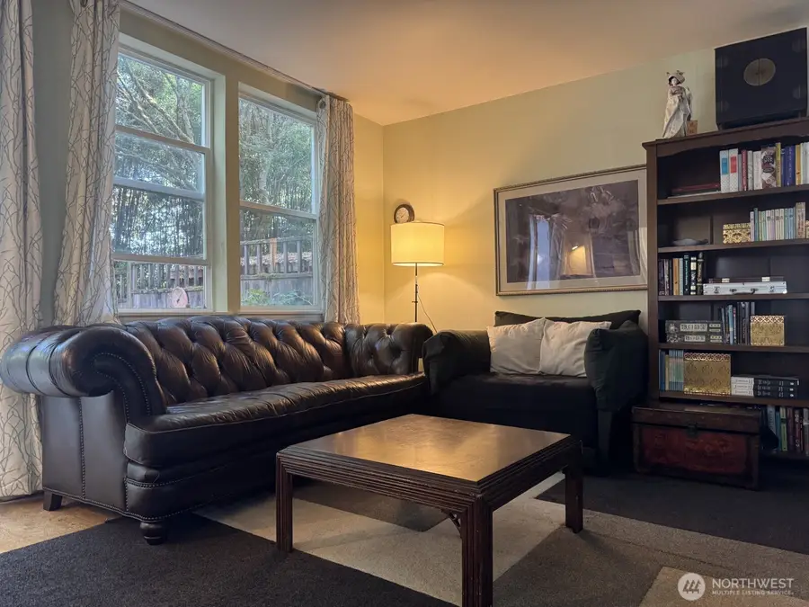 353 Wallace Way Ne #7, Bainbridge Island, WA 98110 - #2