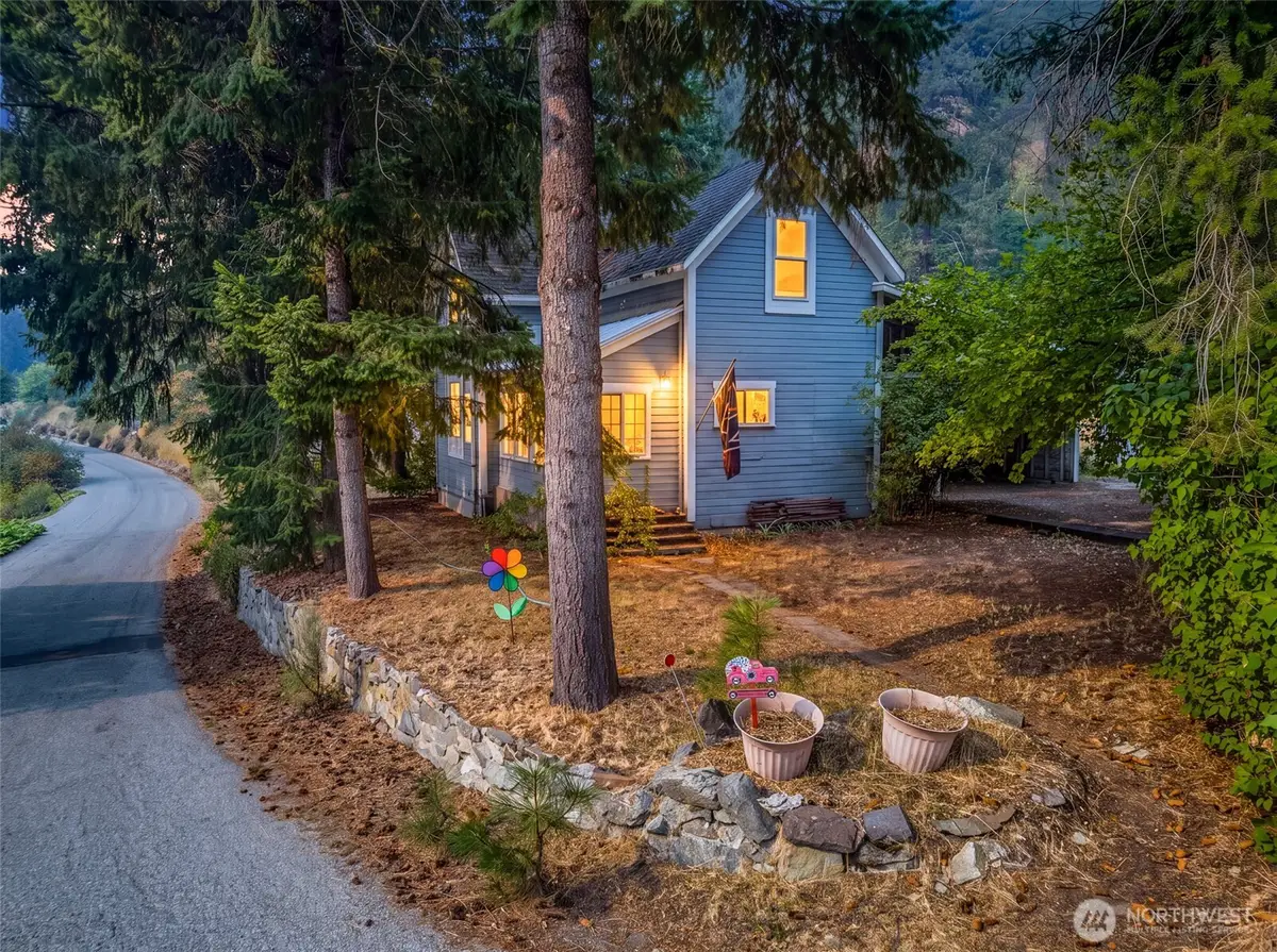 9088 Derby Canyon Road, Peshastin, WA 98847 - #1