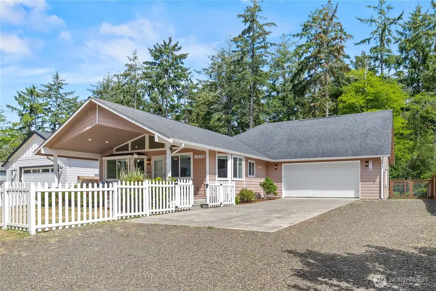 378 Eridani Loop Se, Ocean Shores, WA 98569 - #2