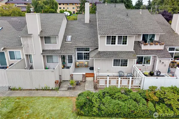442 E 31st Street #D3, Bremerton, WA 98310