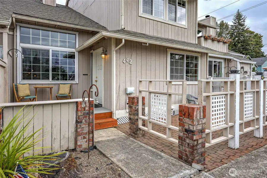 442 E 31st Street #D3, Bremerton, WA 98310 - #2