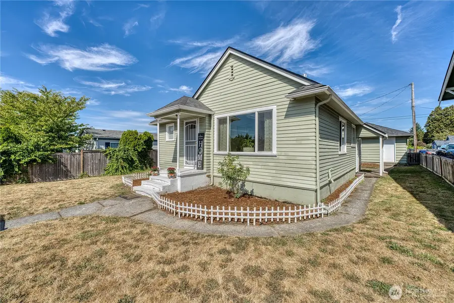 1908 Burwell St, Bremerton, WA 98337 - #3