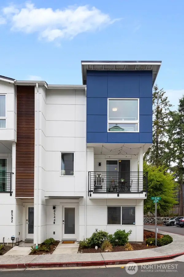 8544 21st Pl Ne, Seattle, WA 98115