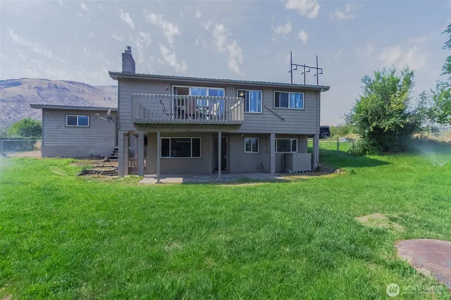 38 Hart Road, Oroville, WA 98844 - #2