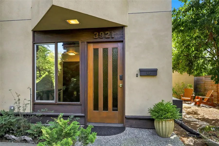 3921 S Angeline Street, Seattle, WA 98118 - #2