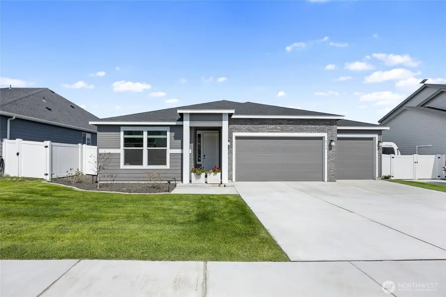 4744 W Junco Street, Moses Lake, WA 98837 - #3