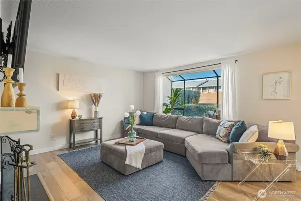 1319 S Puget Drive #D15, Renton, WA 98055