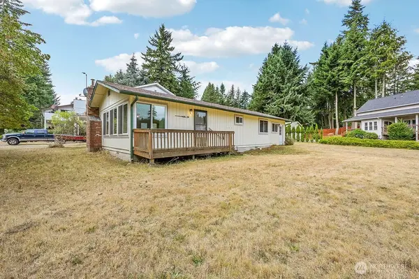 11 Finch Lane, Port Ludlow, WA 98365