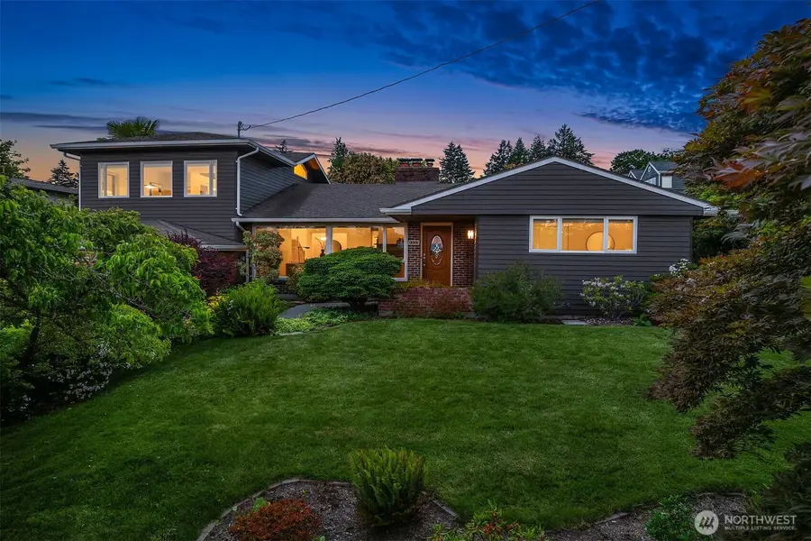1333 98th Avenue Ne, Clyde Hill, WA 98004 - #3
