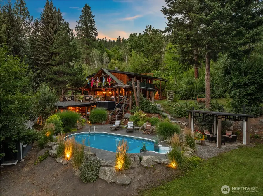 225 Lovely Lane, Leavenworth, WA 98826 - #2