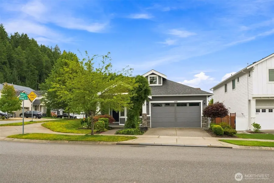 19220 Village Court E, Bonney Lake, WA 98391 - #2