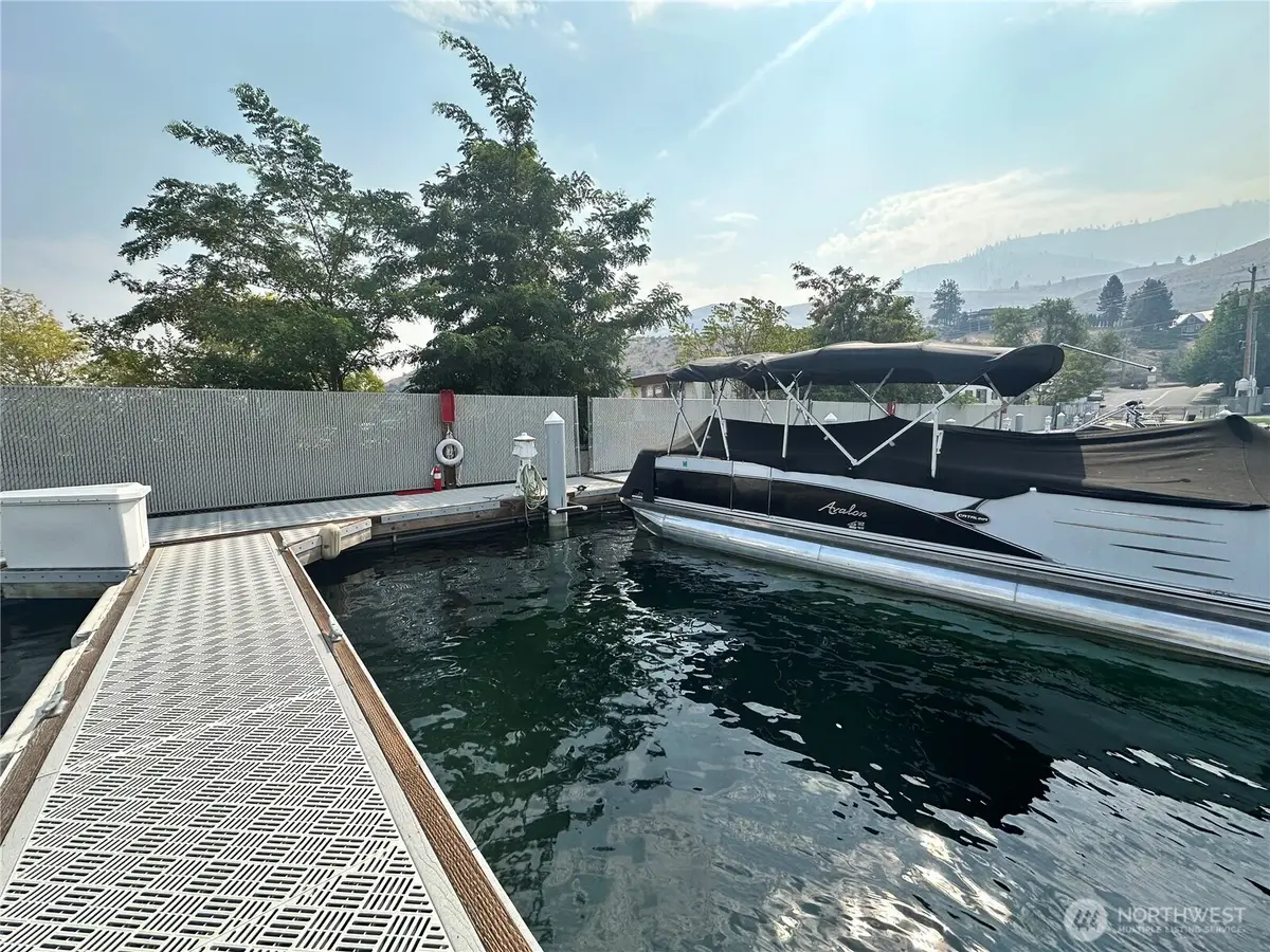 1240 W Woodin Avenue #A-11, Chelan, WA 98816 - #1