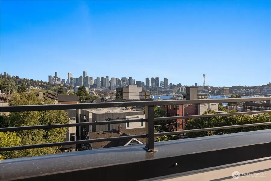 2328 Franklin Avenue E #A, Seattle, WA 98102 - #3