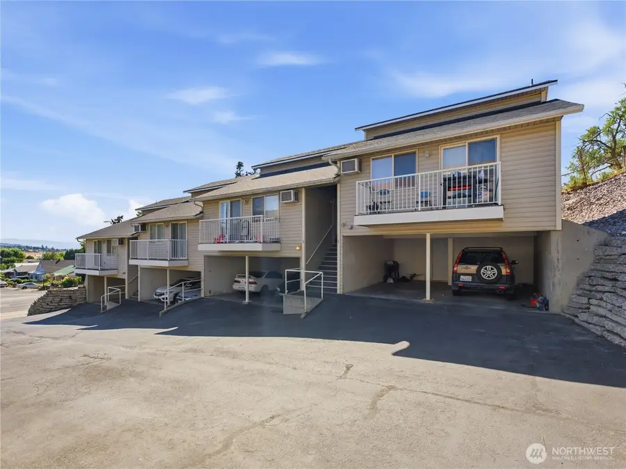1686 S Mission Street #1, Wenatchee, WA 98801 - #2