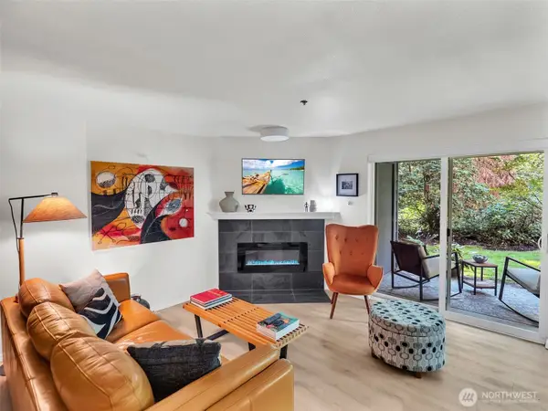 19404 NE Bothell Way #B104, Bothell, WA 98011