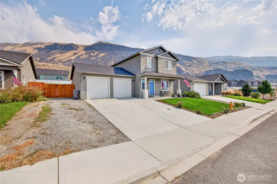 393 Hammond Lane, Rock Island, WA 98850 - #3