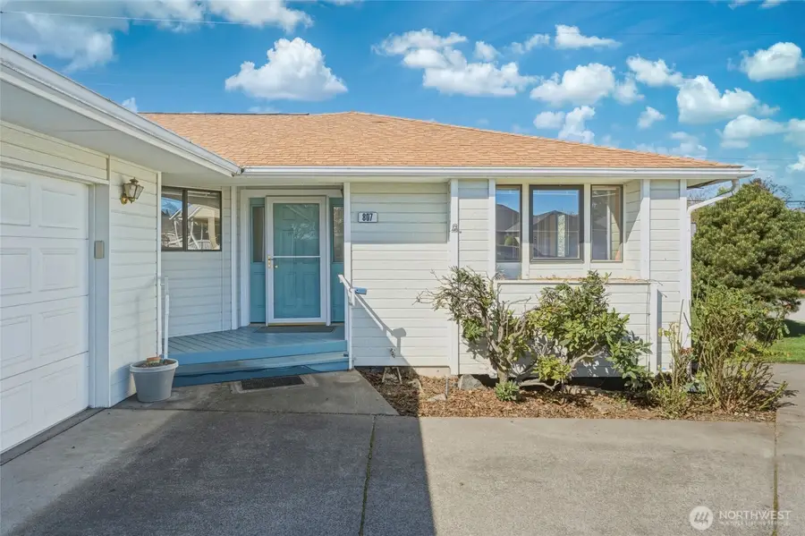 807 SE Sentry Drive, College Place, WA 99324 - #2