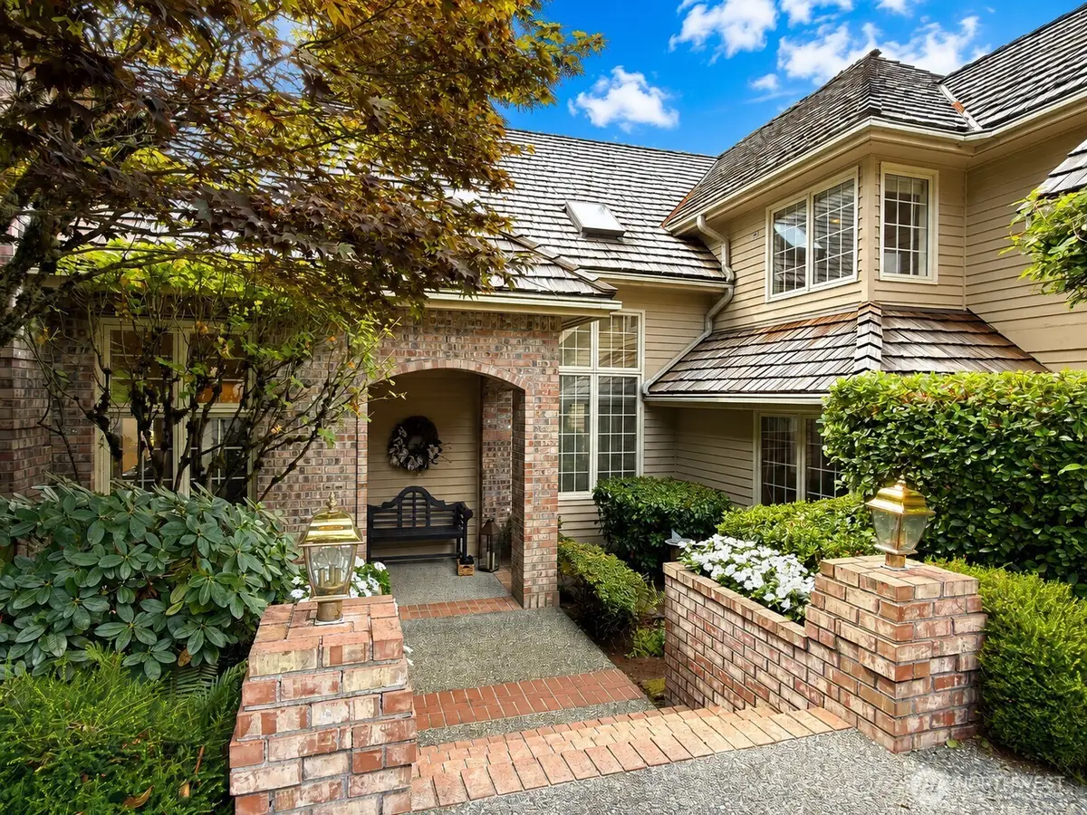 13713 209th Avenue Ne, Woodinville, WA 98077 - #1