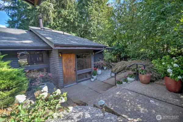5016 Brassfield Road Se, Olympia, WA 98501