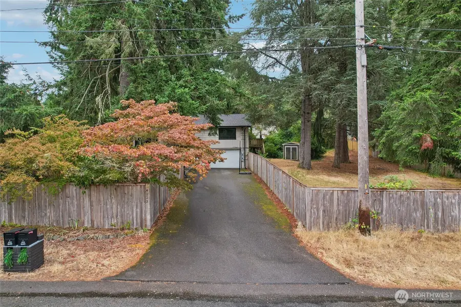 4223 Robin Road W, University Place, WA 98466 - #2
