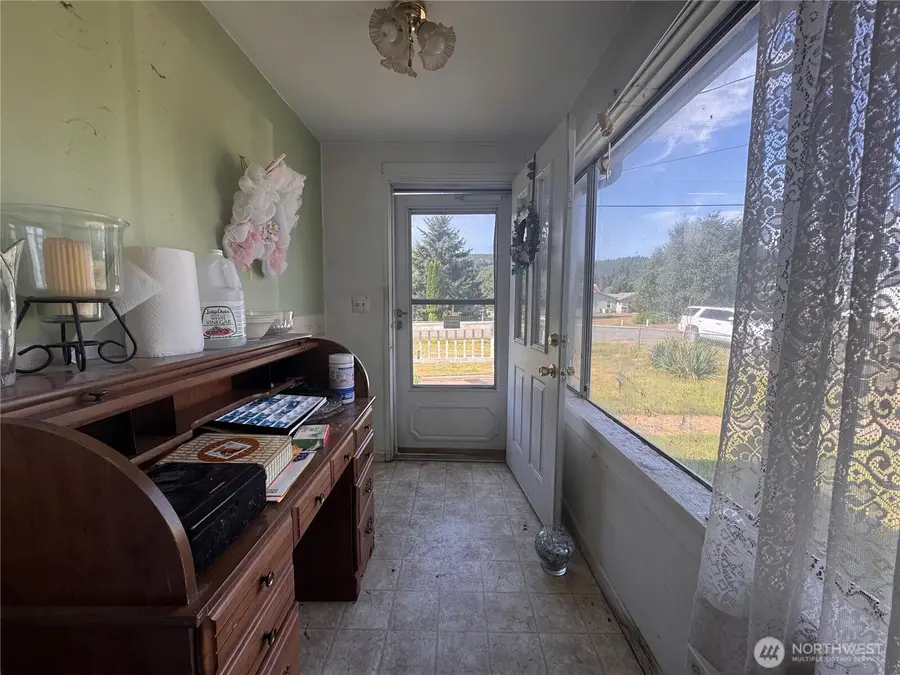 762 Elochoman Valley Road, Cathlamet, WA 98612 - #3