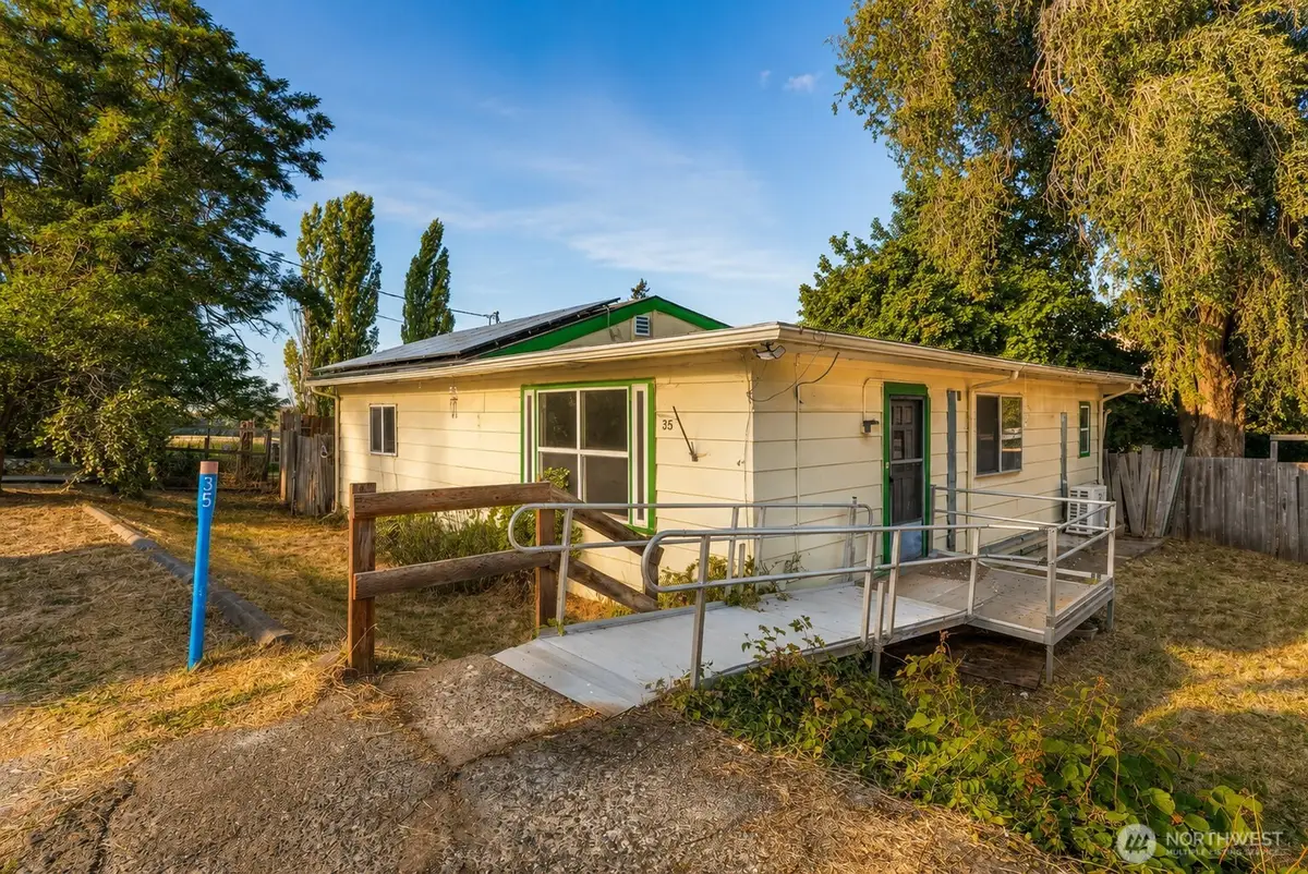 35 Second Street, Dixie, WA 99329 - #1