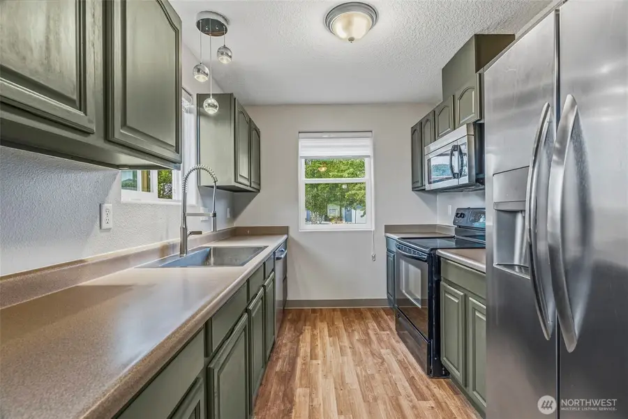 4581 Windemere Street, Longview, WA 98632 - #2