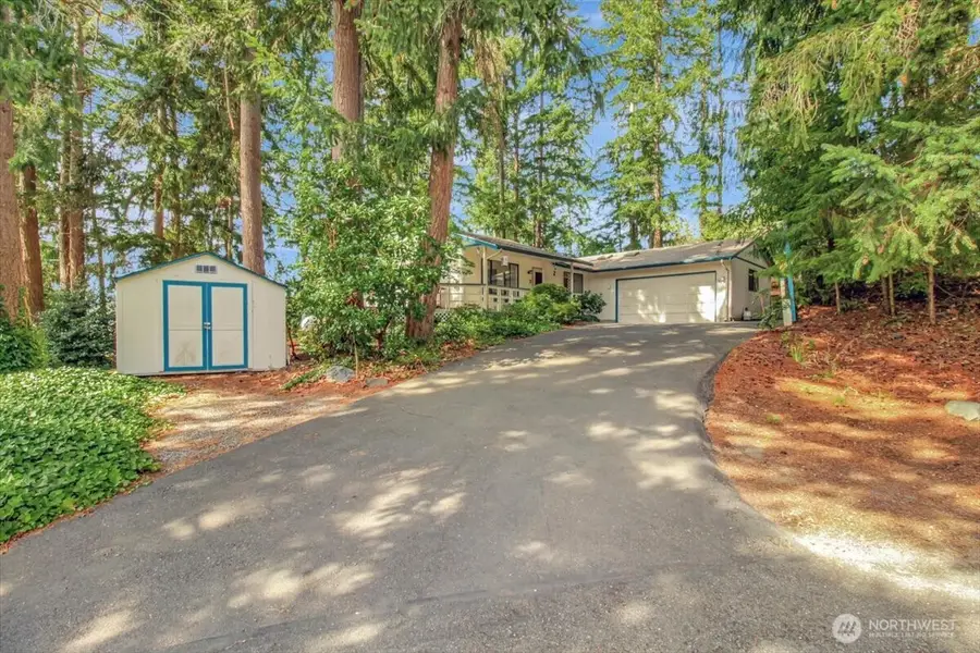 385 Glengarry Drive, Camano Island, WA 98282 - #2