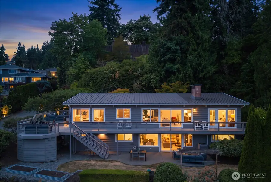 6924 96th Avenue Se, Mercer Island, WA 98040 - #2