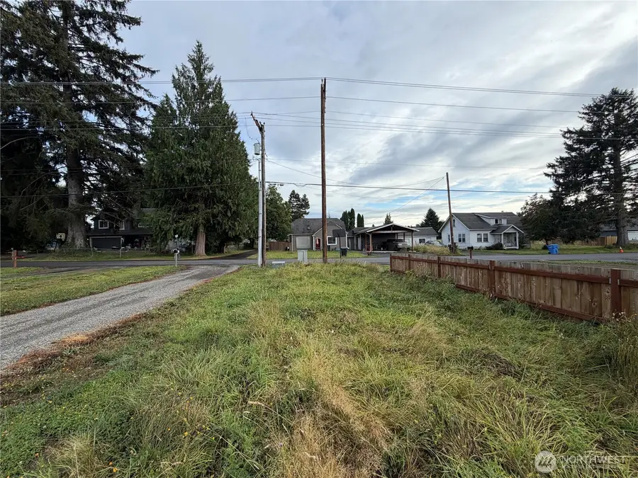 128 Lexington Avenue, Kelso, WA 98626 - #3