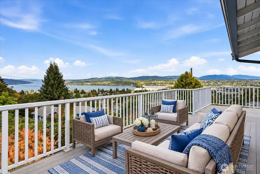 8205 S 123rd Place, Seattle, WA 98178 - #2