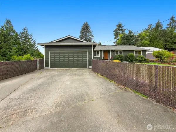 19607 136th Place Se, Renton, WA 98058
