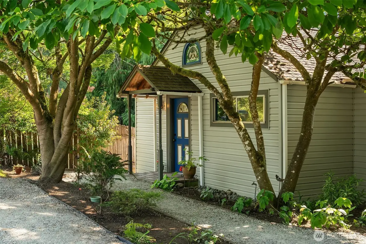 17109 135th Place Sw, Vashon, WA 98070 - #1